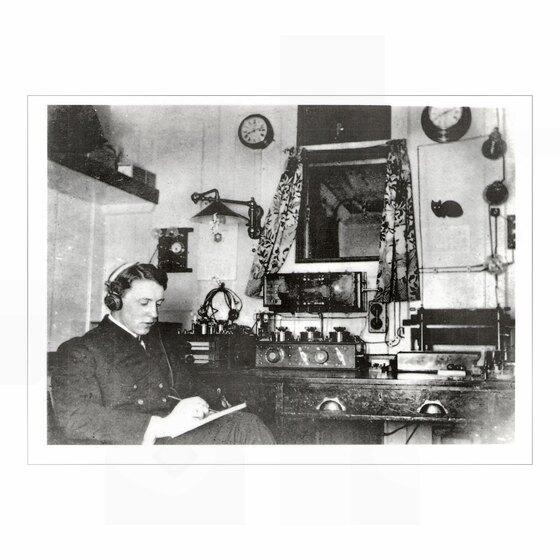 Wireless room aboard Olympic, Titanic's sister ship